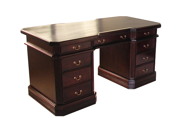 EXECUTIVE-PARTNERS-DESK-(5)