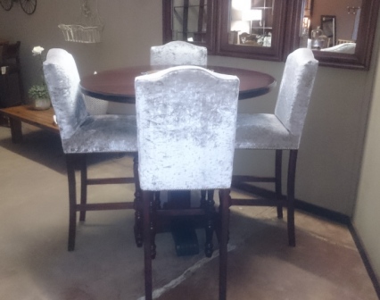 DEWALD-COCKTAIL-TABLE-BARON-CHAIRS