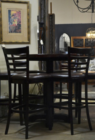 DEWALD-COCKTAIL-TABLE-MICHAEL-CHAIRS