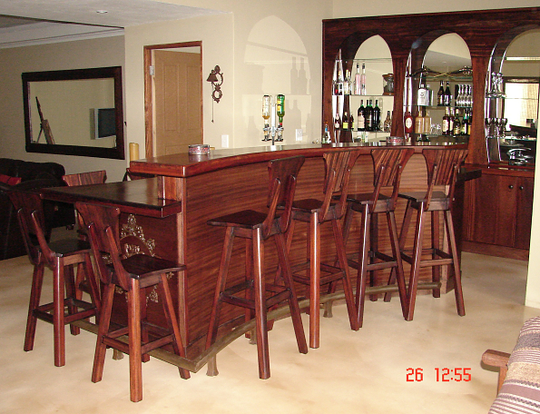 BAR-DEON-with-Chairs-2