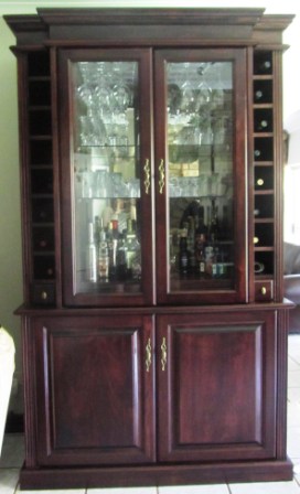 LIQUOR-CABINET-DEWALD