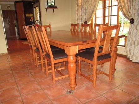 COUNTRY-TABLE-LOURENS-DINING-CHAIRS-Upholstered-small