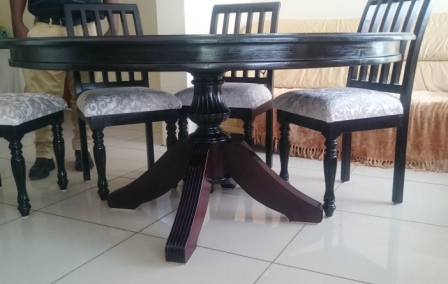 EMPIRE-ROUND-TABLE-3-