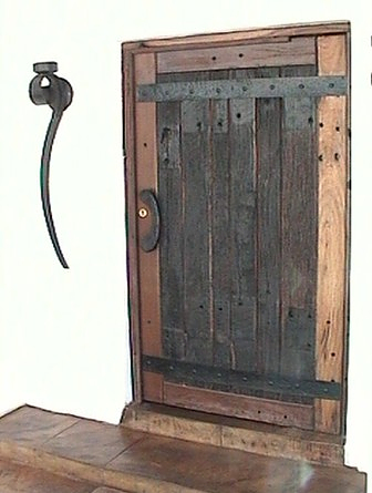 GERHARD-SLEEPER-DOOR