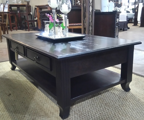 COFFEE-TABLE-CAT-2-