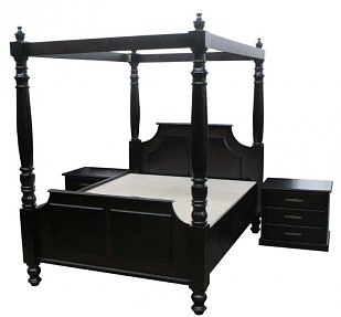 4-POSTER-BED-CLASSICAL