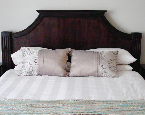 HEADBOARD-OXFORD