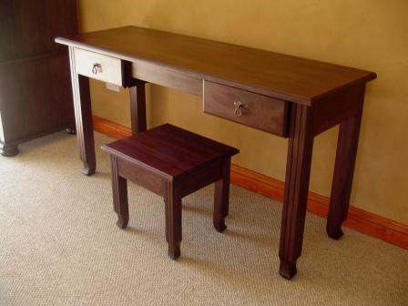 CHARLOTTE-DRESSING-TABLE