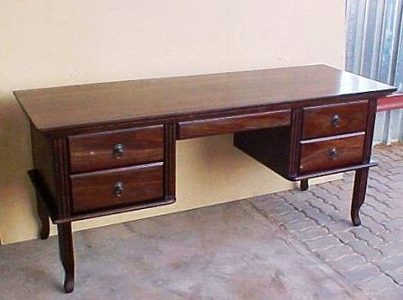 JUSTINE-DRESSING-TABLE