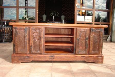 Cyril-Plasma-Cabinet-Sleeper-Rough-Panel